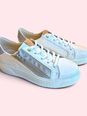 RON WHITE Okera Weatherproof Leather Sneaker, Size 37
